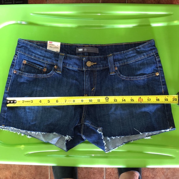 NWT Levi’s shorts blue jean denim size 13 - Picture 7 of 7